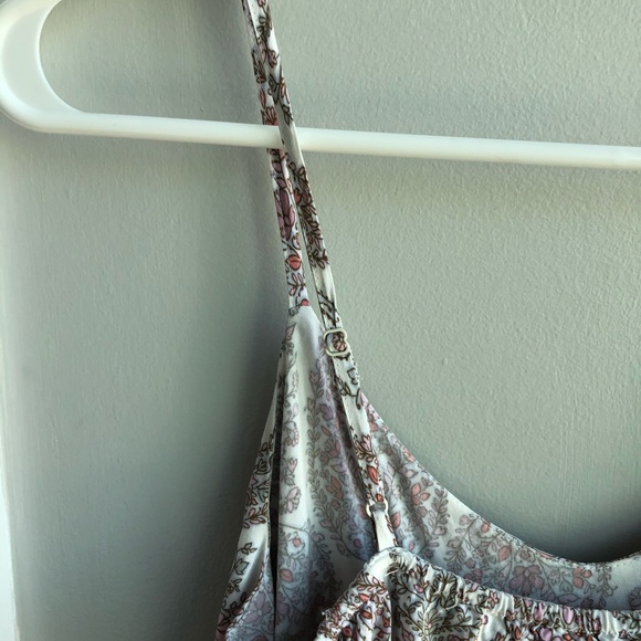 OLD NAVY Paisley Tier Summer Dress - Picture 5 of 6